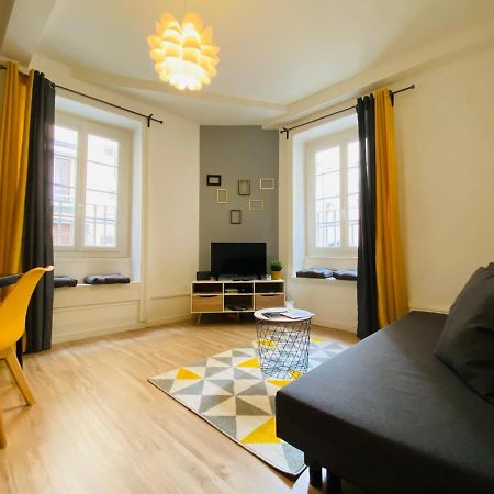Nid Douillet Sur Plateau Central Clermont-Ferrand Exterior foto